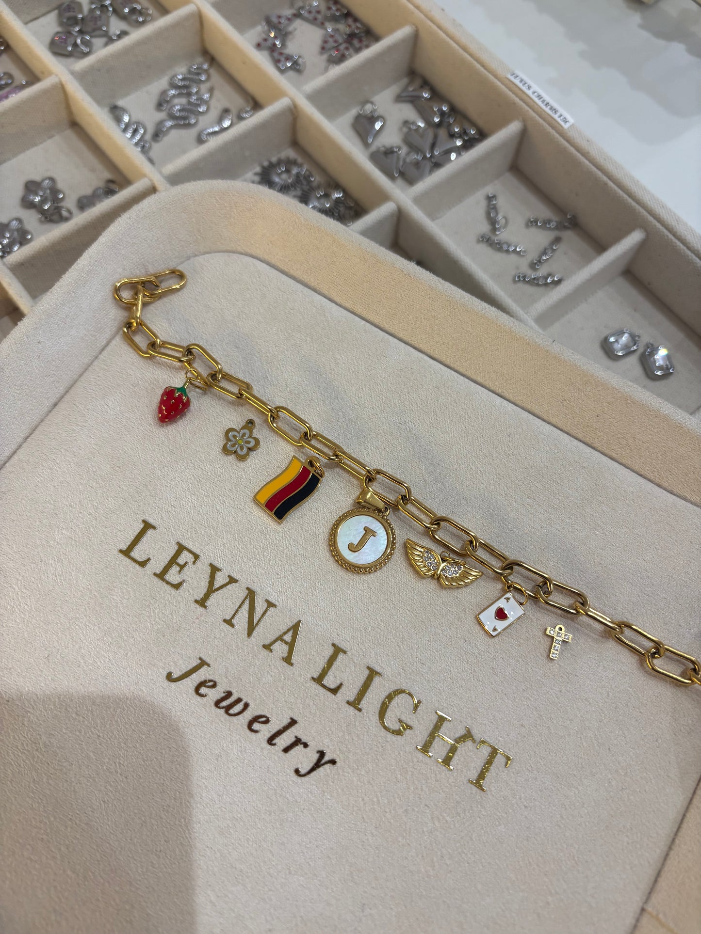 Charm Armband Anfertigung