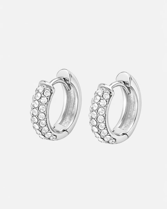 Silberne Ohrringe mit Glitzer Steinen