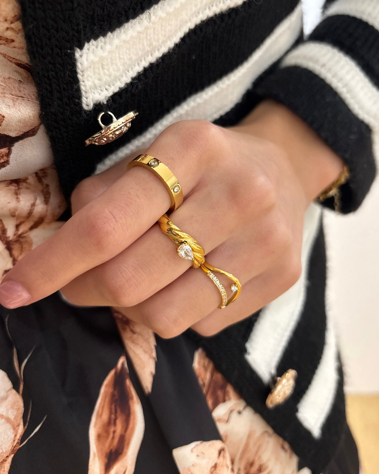 Lala Ring mit Stein