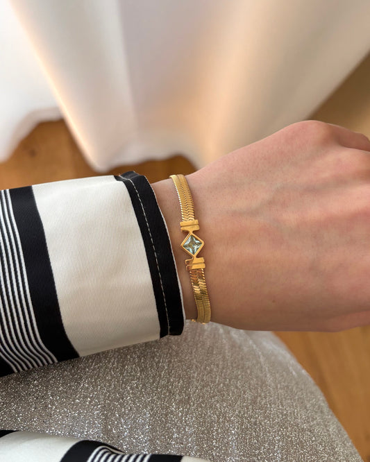 Eterna Armband blauen Stein