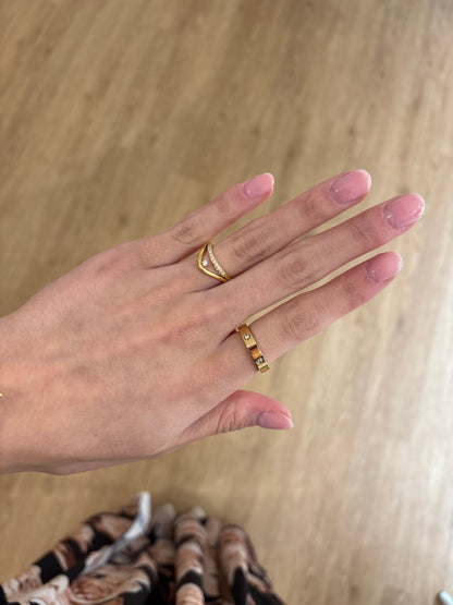 Ring Stone Gold