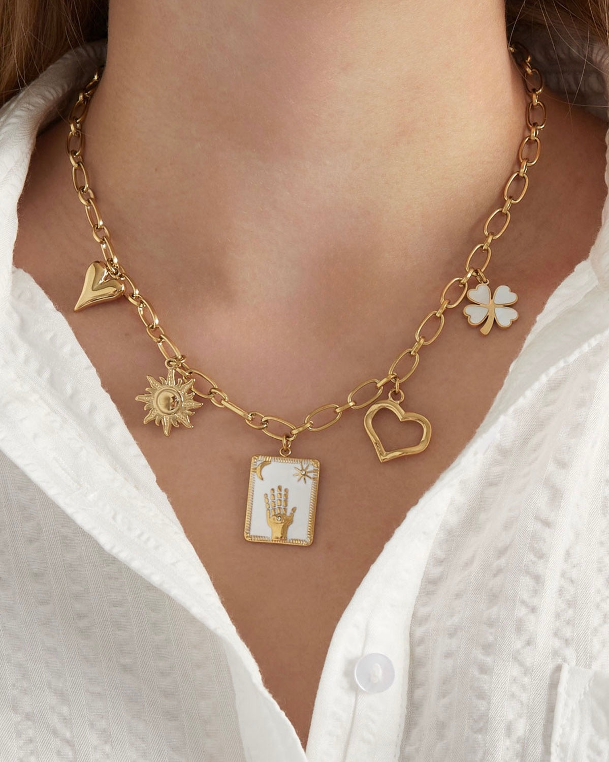 Charm Halskette „Hebe deine Hand“